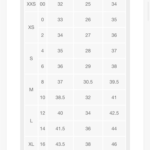 Universal Thread High Rise Blue Jeans - Picture 4 of 4